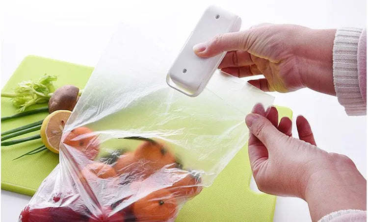 Mini Heat Bag Sealer – Portable Food Bag Sealing Machine